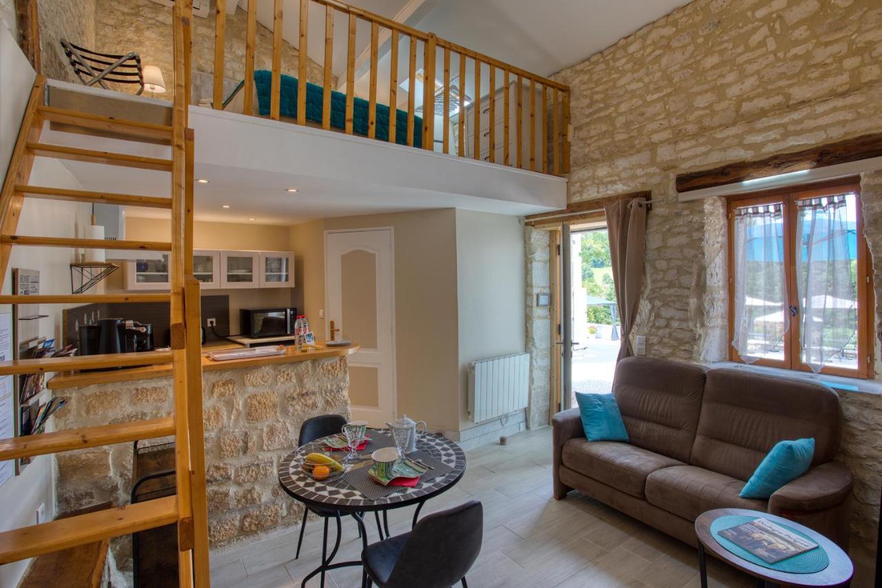 Domaine Des Pierres Blanches - Gite La Salamandre Villa Carlux Buitenkant foto